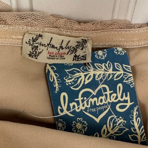 NWT Free People Big Love Pink Tutu Tulle Off the Shoulder Bodysuit Size Large - Picture 6 of 13